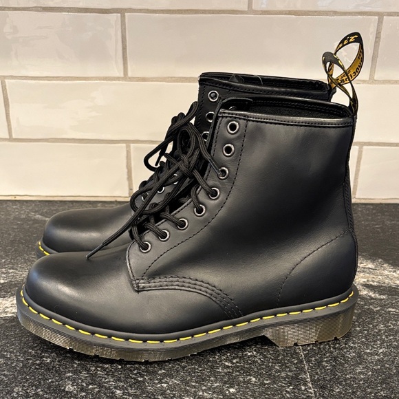 Dr. Martens 1460 Black Boots – Men’s 9 / Women’s 10– Unisex – New - Picture 6 of 13